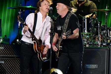 INDIO, CA - OCTOBER 08:  Musician Neil Young (R) performs with Sir Paul McCartney onstage during Desert Trip at The Empire Polo Club on October 8, 2016 in Indio, California.  (Photo by Kevin Mazur/Getty Images for Desert Trip)