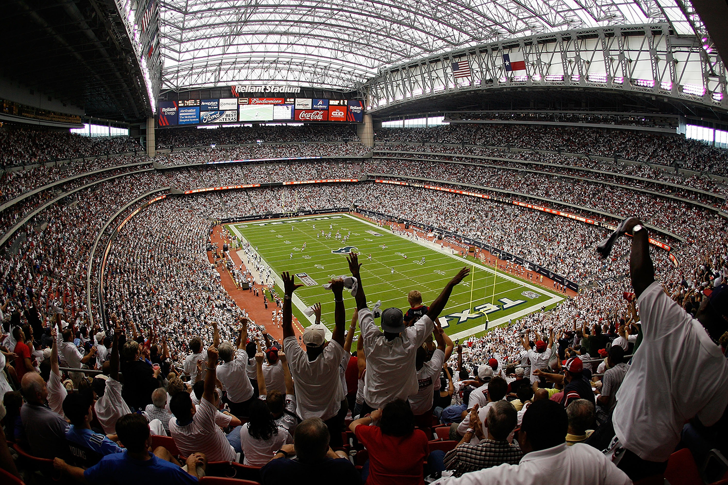 NFL Experience Comes to Houston