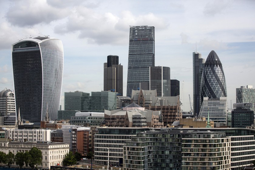 London Skyscraper Known as the 'Cheesegrater' Sells to Chinese Firm for ...