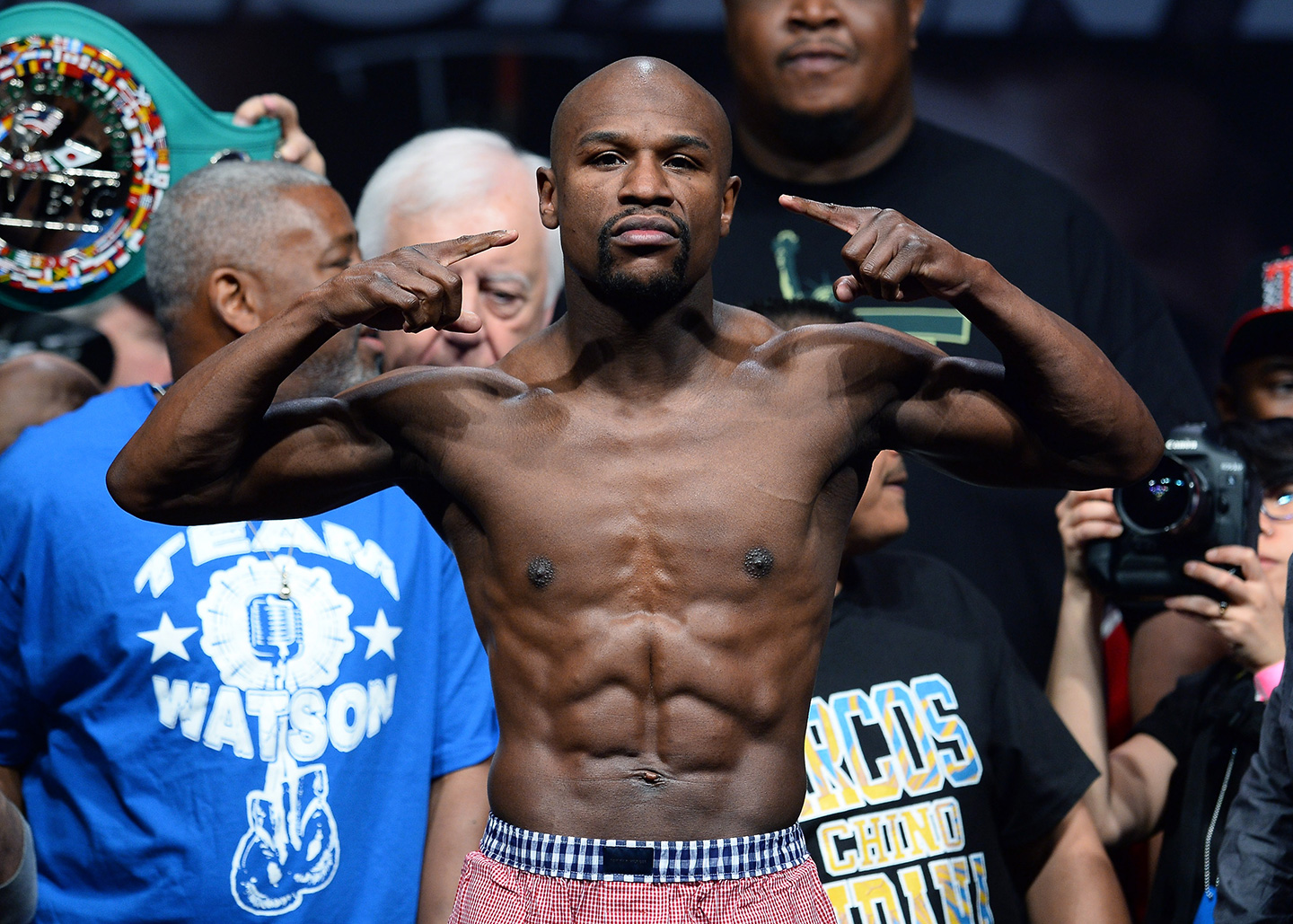 Floyd 'Money' Mayweather Takes Back Title of World's Top ...