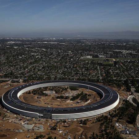 How Jony Ive Designed the New Apple Park