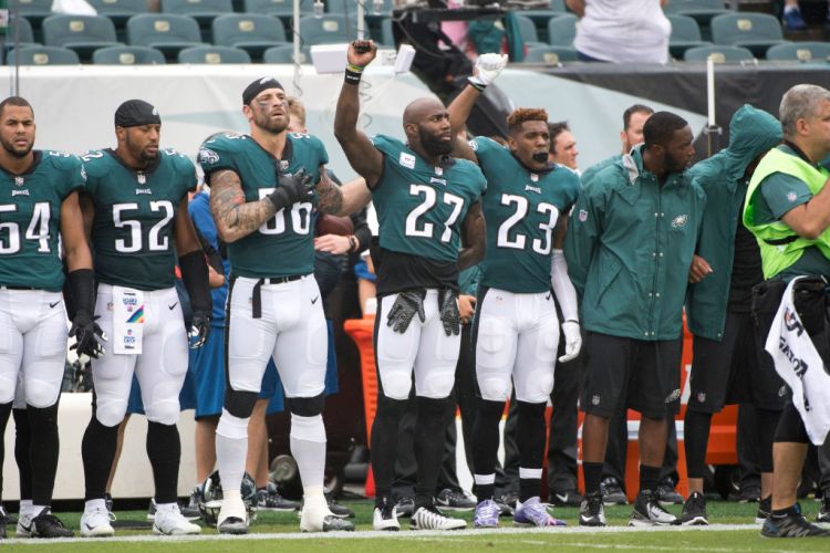 Stand-up team: No Philadelphia Eagles players knelt for national anthem in  2017 - Washington Times