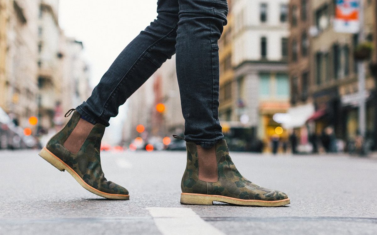 mens chelsea boots on feet