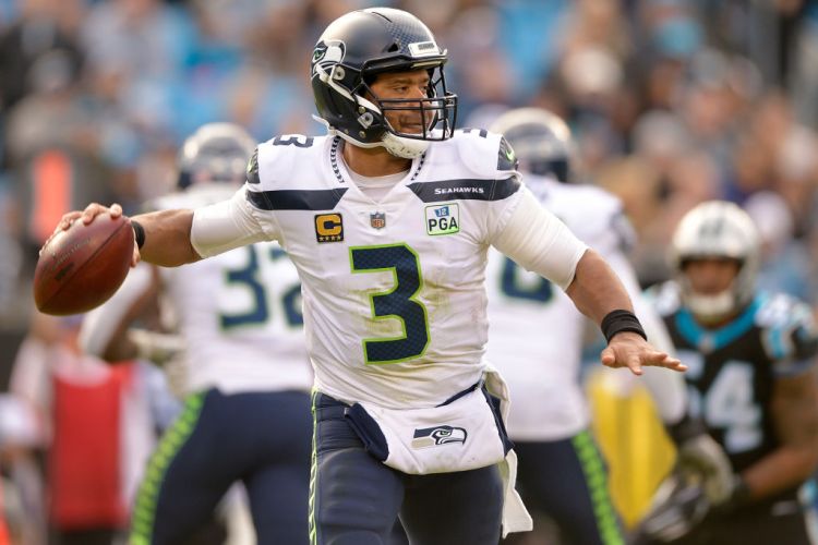 Seahawks QB Russell Wilson gifts his offensive linemen $12,000 in