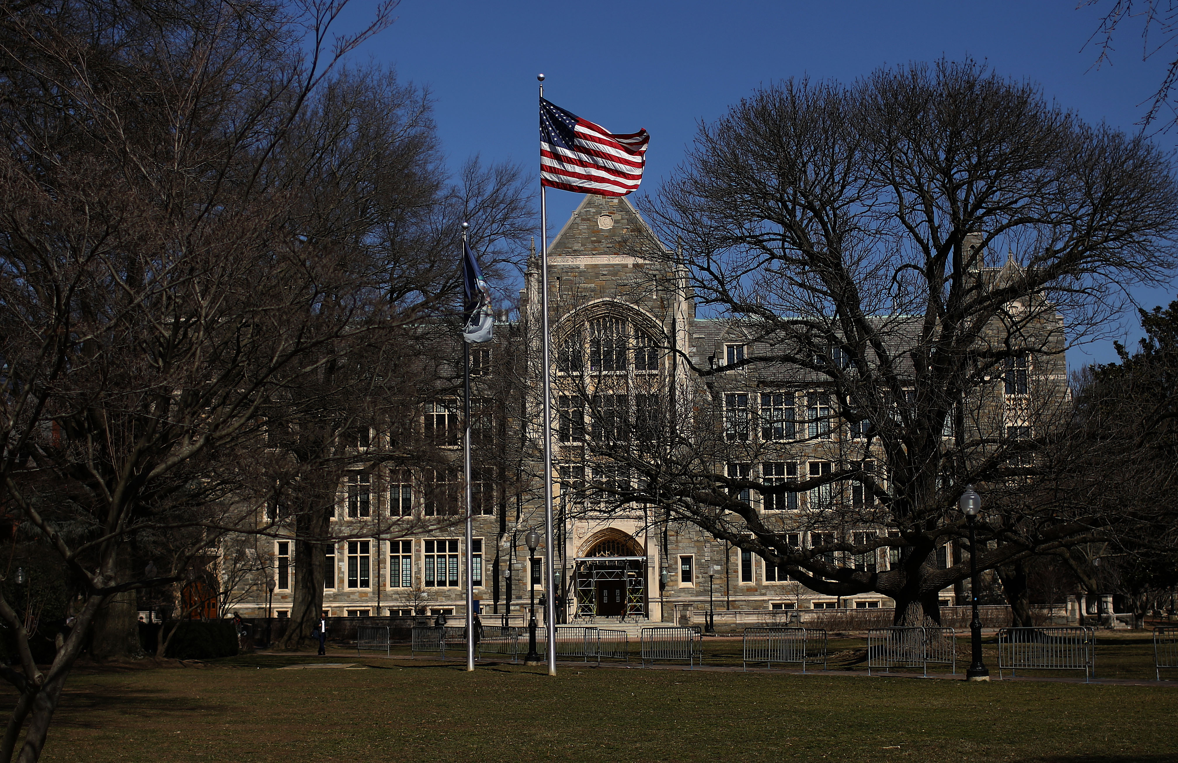 Georgetown University Students Vote In Favor Of Slavery Reparation Fund ...