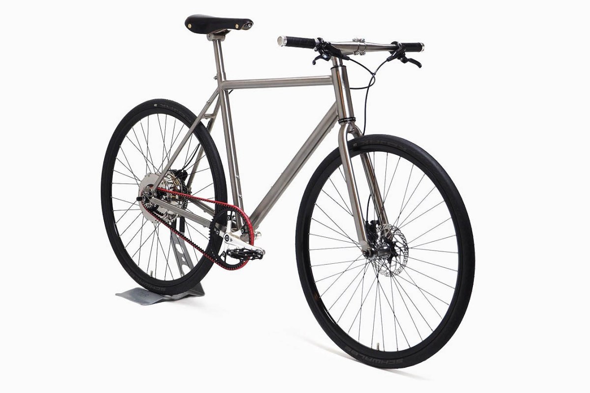 This Sleek Lightweight E Bike Never Needs A Charge Insidehook 4689