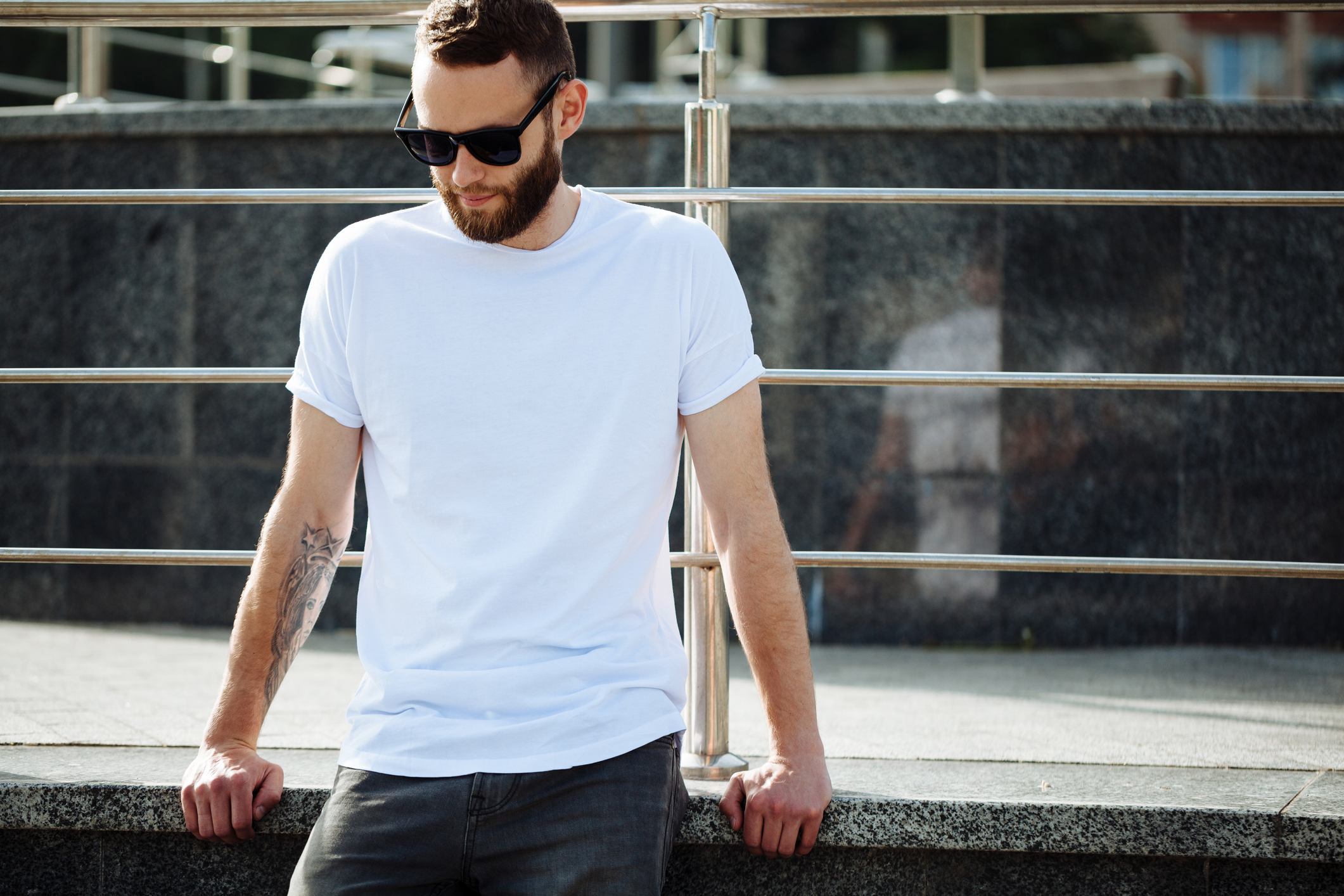 Are White Tees or Black Tees Better in the Sun? Science Weighs In. -  InsideHook