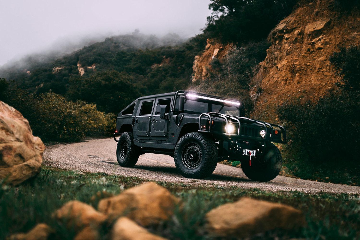 Hummer h1 2019