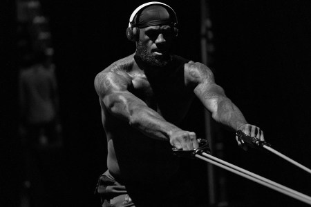 A photo of LeBron James exercising, in black and white.