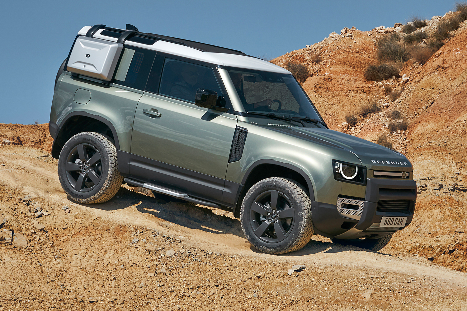 Is it me or does the new 2020 Land Rover Defender look nothing like a