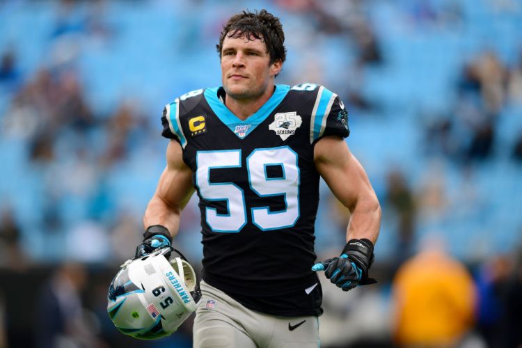 Panthers LB Kuechly Retiring After 8 Seasons In NFL