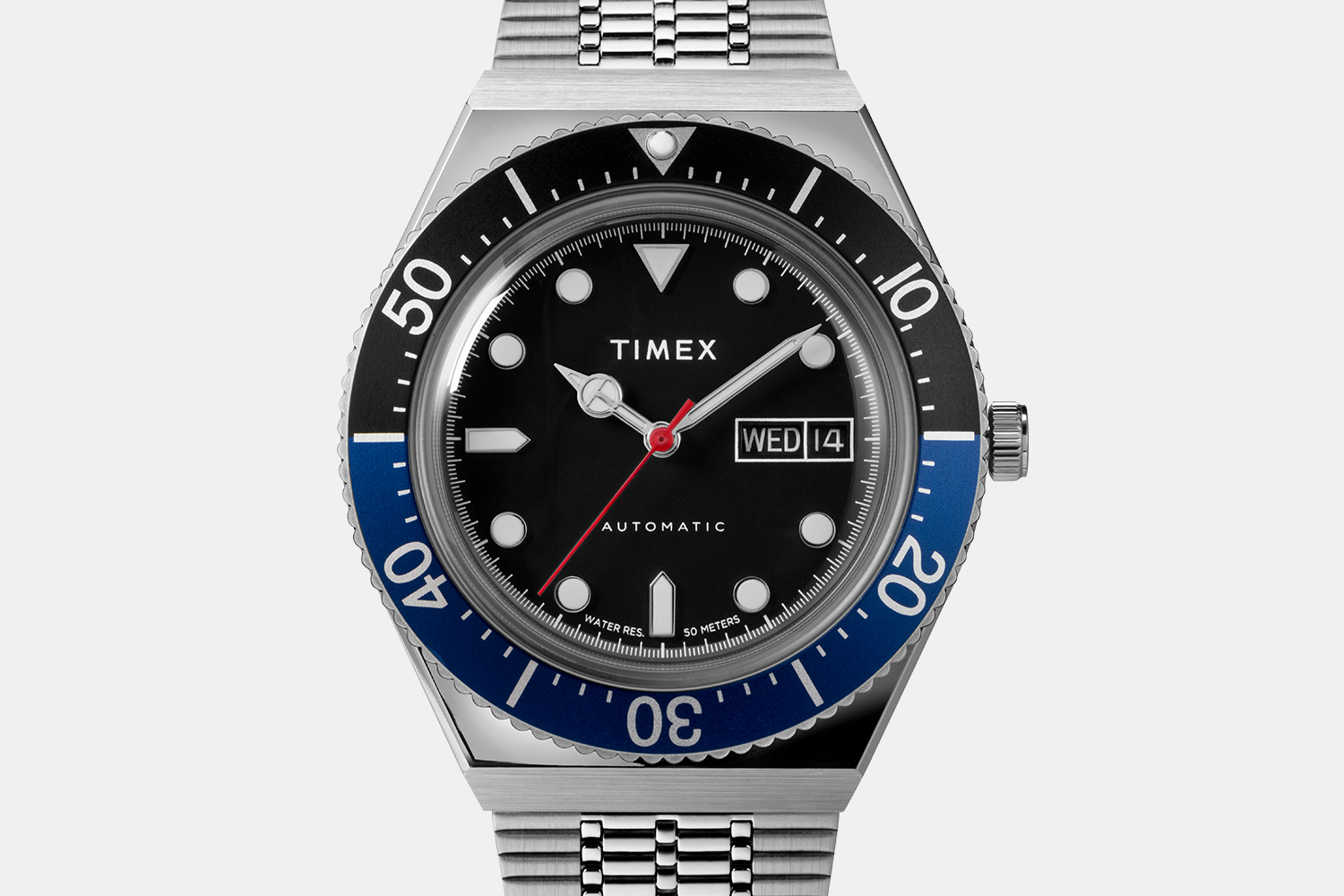 Timex M79 Automatic Emulates Rolex With 