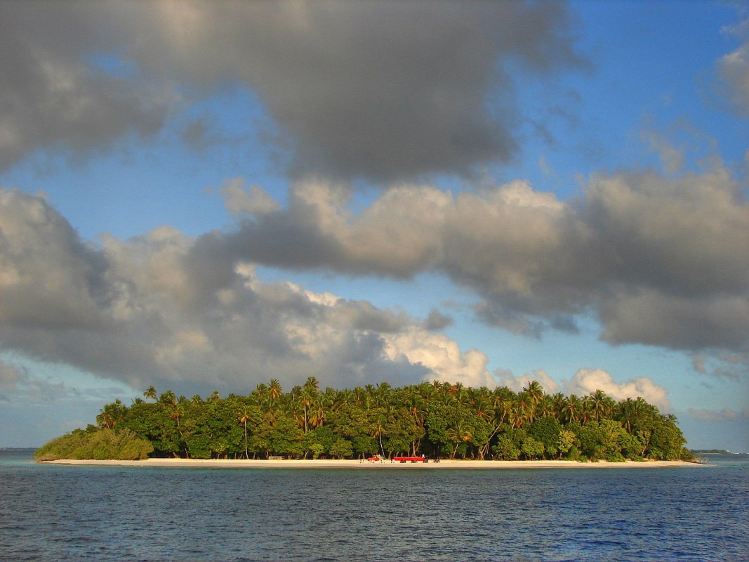 Coronavirus Strands Honeymooners at Maldives Resort - InsideHook