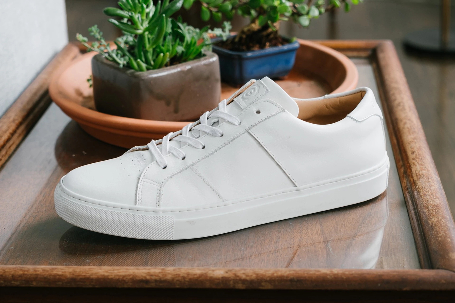 halsband Doorlaatbaarheid Knorretje Greats' Quintessential White Sneaker Is on Sale - InsideHook