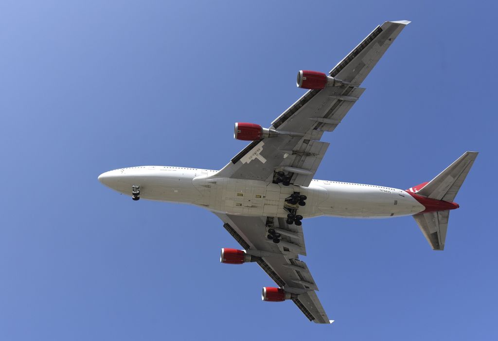 Richard Bransons Virgin Orbit Fails With First Rocket Launch Attempt Insidehook