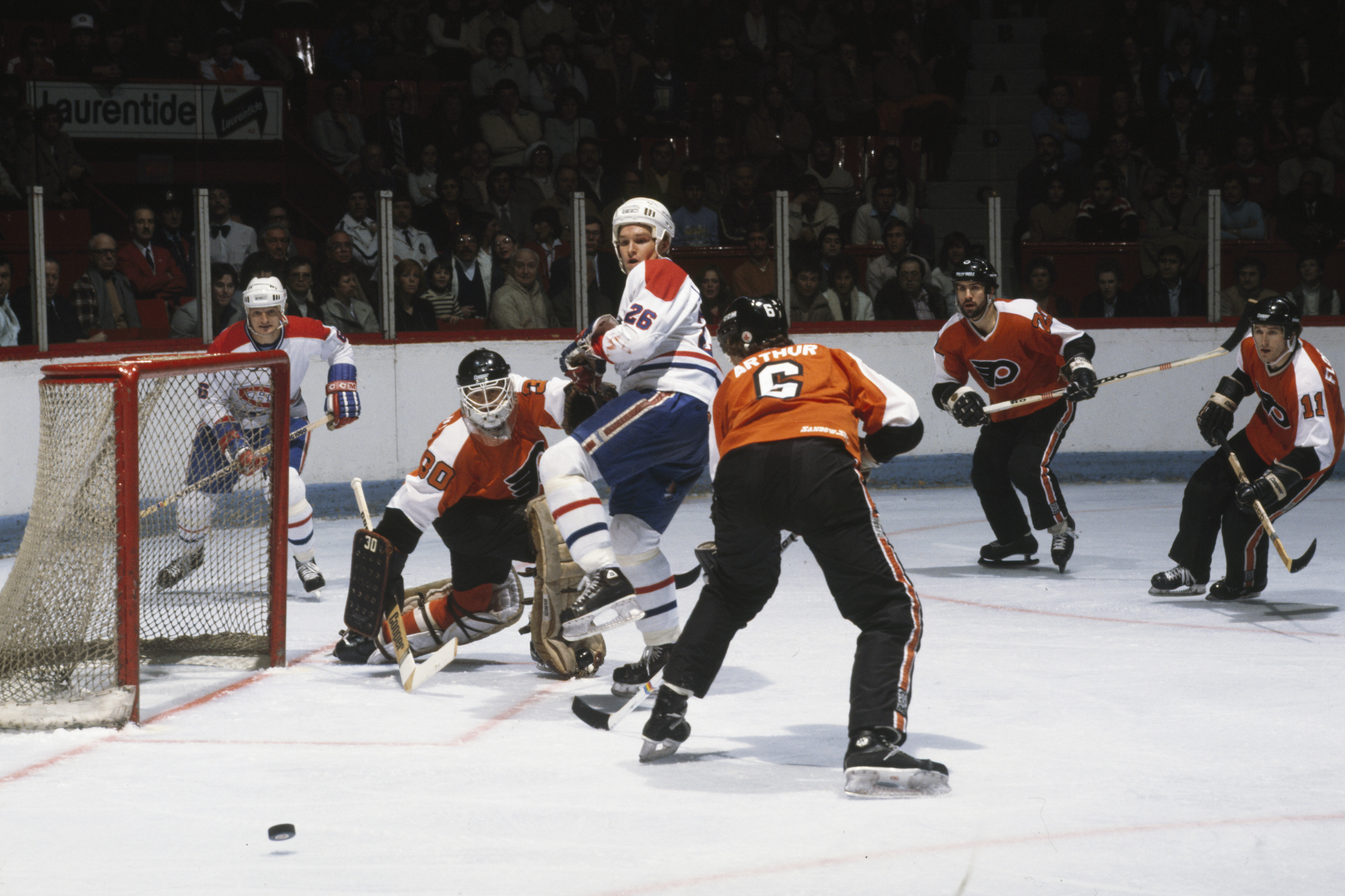 Flyers reveal '70s-era Reverse Retro uniforms and Cooperalls