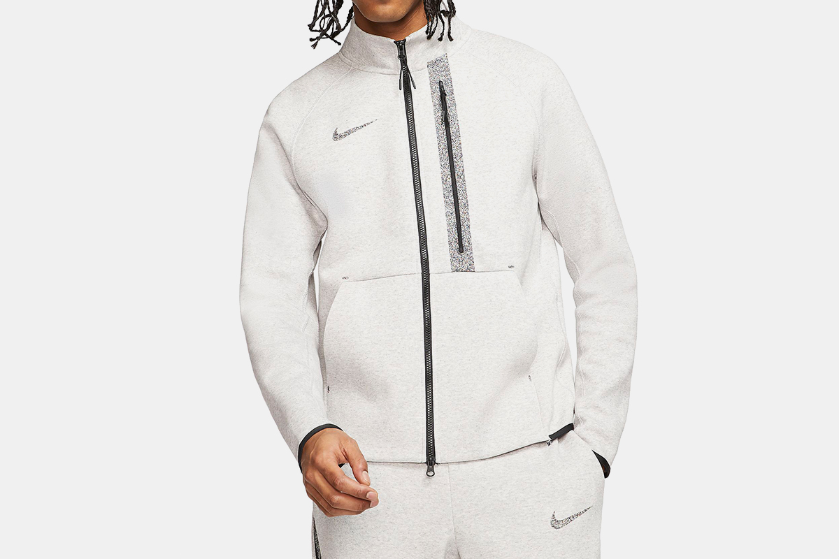 nike 50 tech fleece