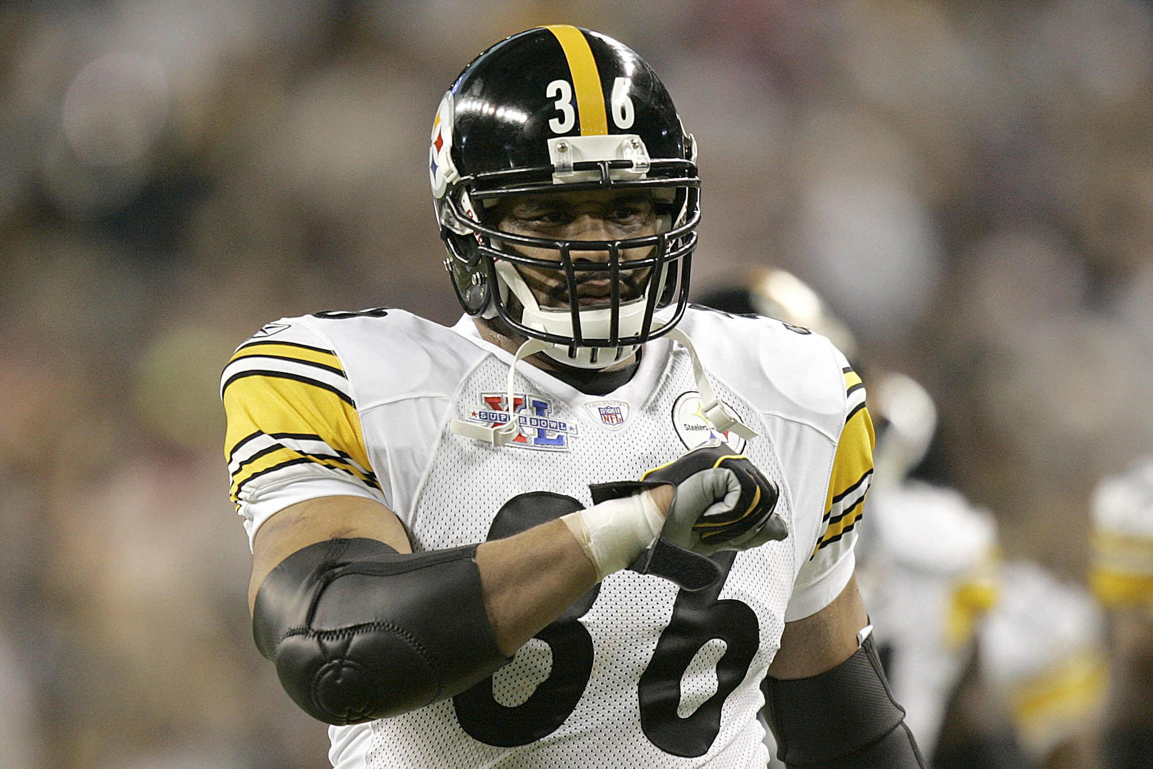 Jerome Bettis on How NFL Experience Impacts His Fantasy Football