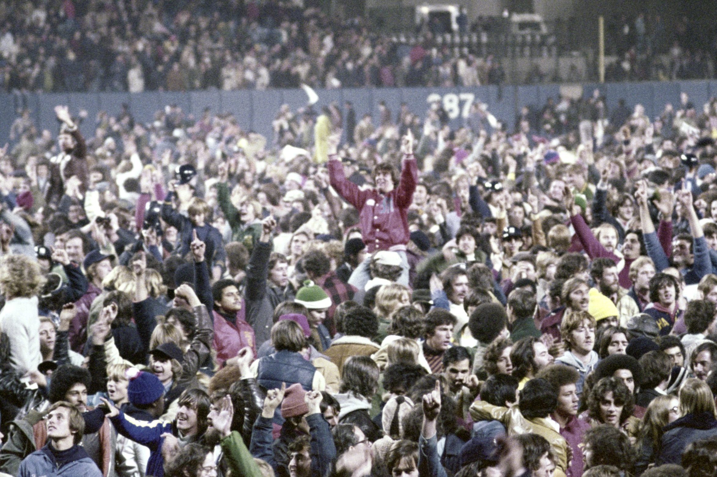 Why Baseball Fans Stopped Rushing the Field at the 1980 World