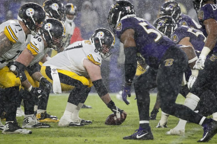 Steelers stay perfect after stifling short-handed Ravens in twice