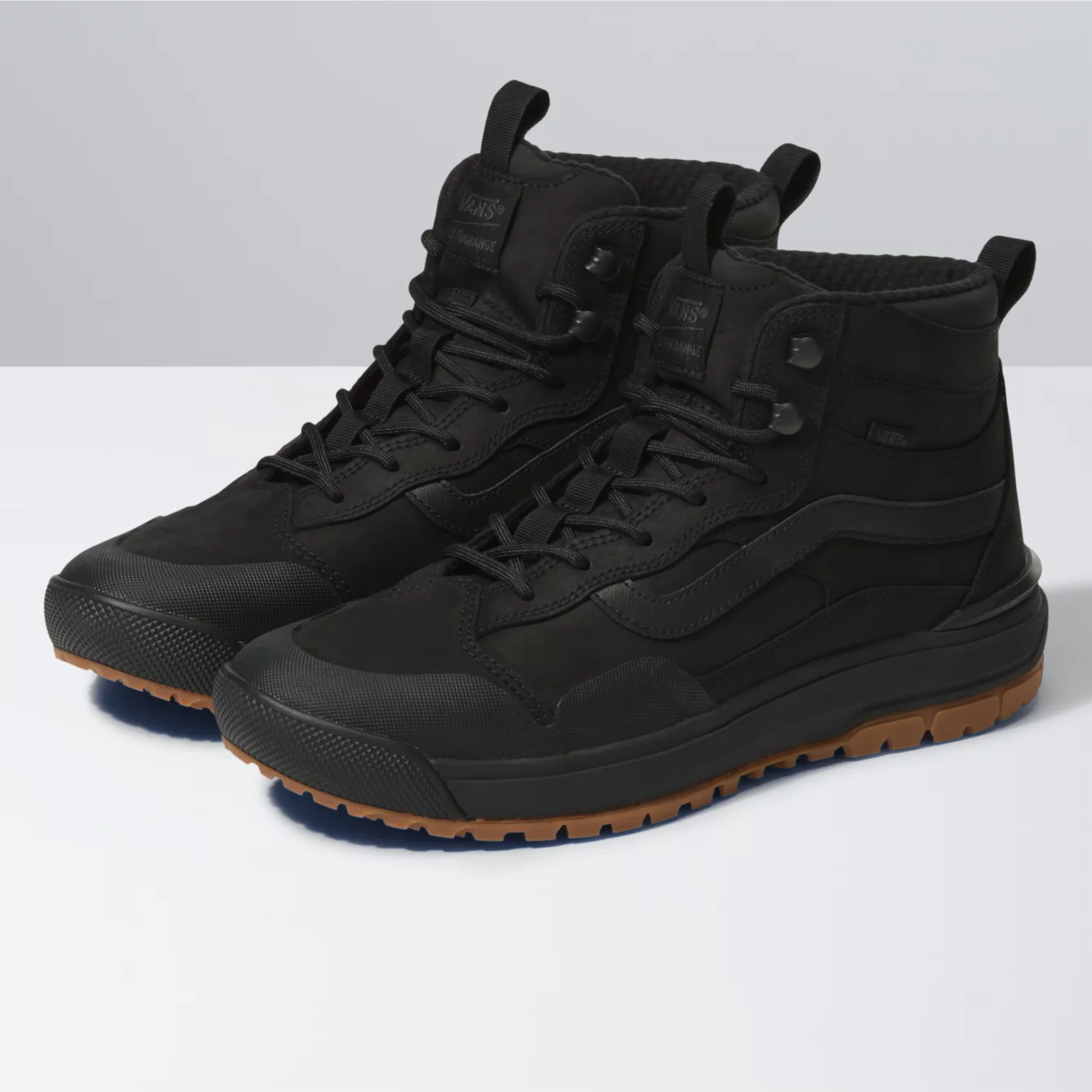 waterproof outdoor boots mens