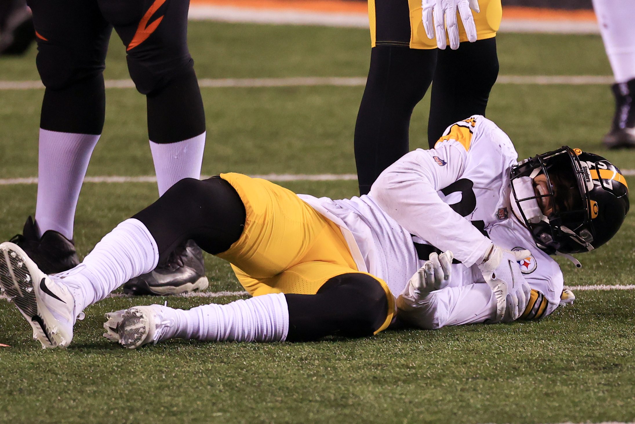 Perfect 3 Weeks Ago, Steelers' Season Is Falling Apart After Bengals ...