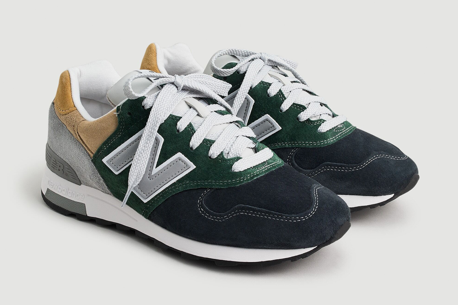 new balance 1400 sneakers