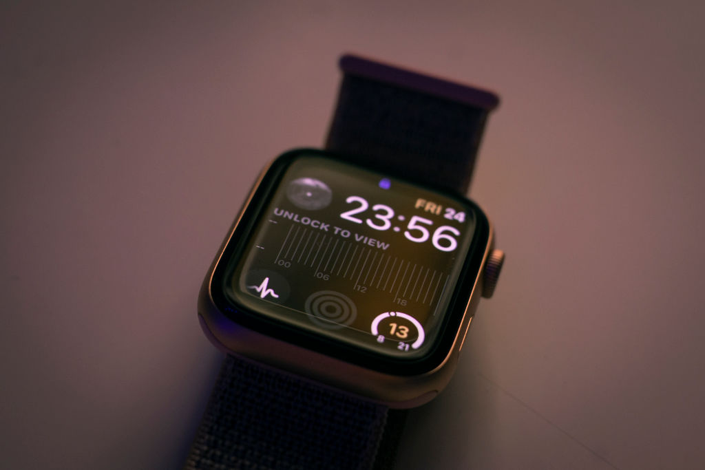 Study: Apple Watch Can Help Monitor Cardiovascular Patients - InsideHook