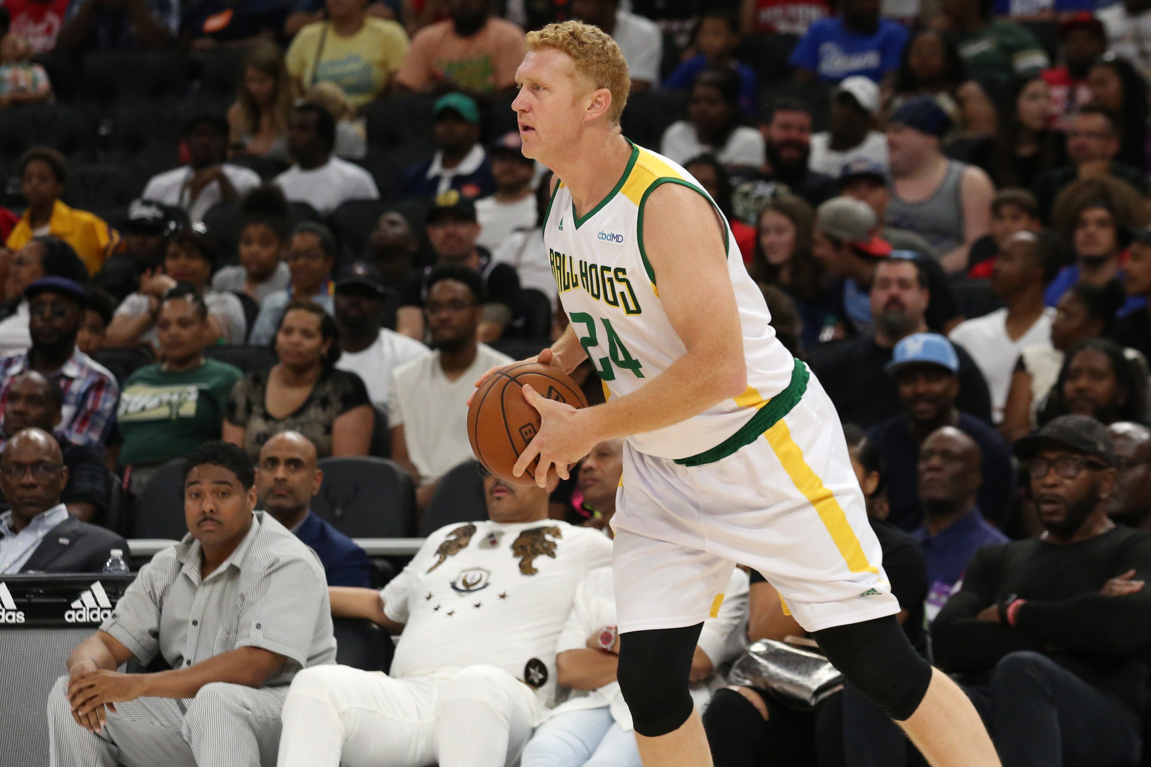 Brian Scalabrine on the court at a BIG3 game