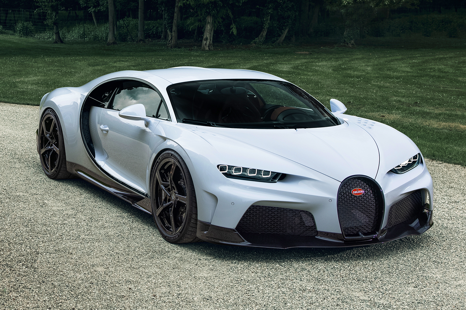 Bugatti Chiron Super Sport Defies Supercar Electrification