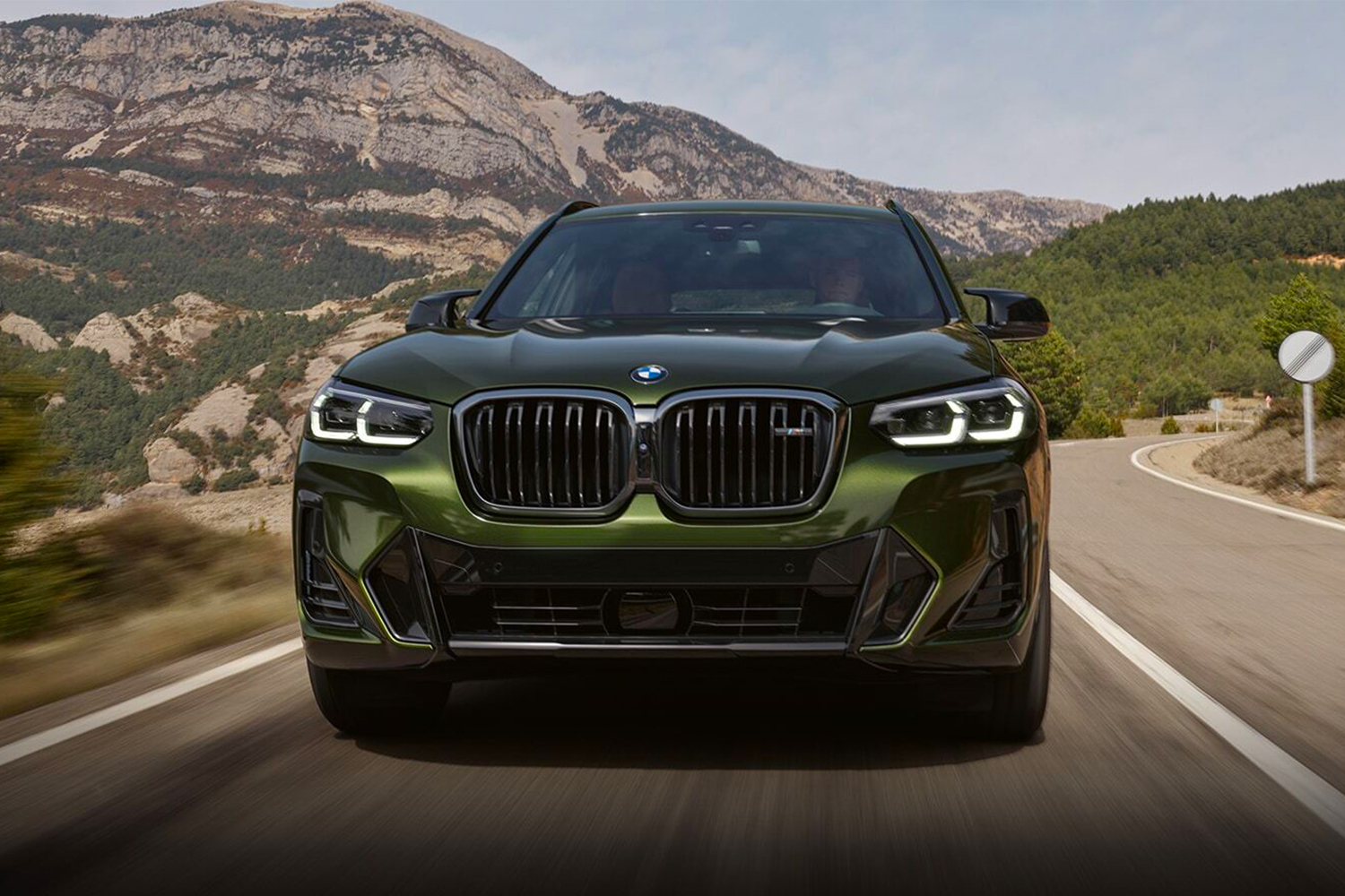 Review Is the 2022 BMW X3 M40i SUV Too Powerful? InsideHook