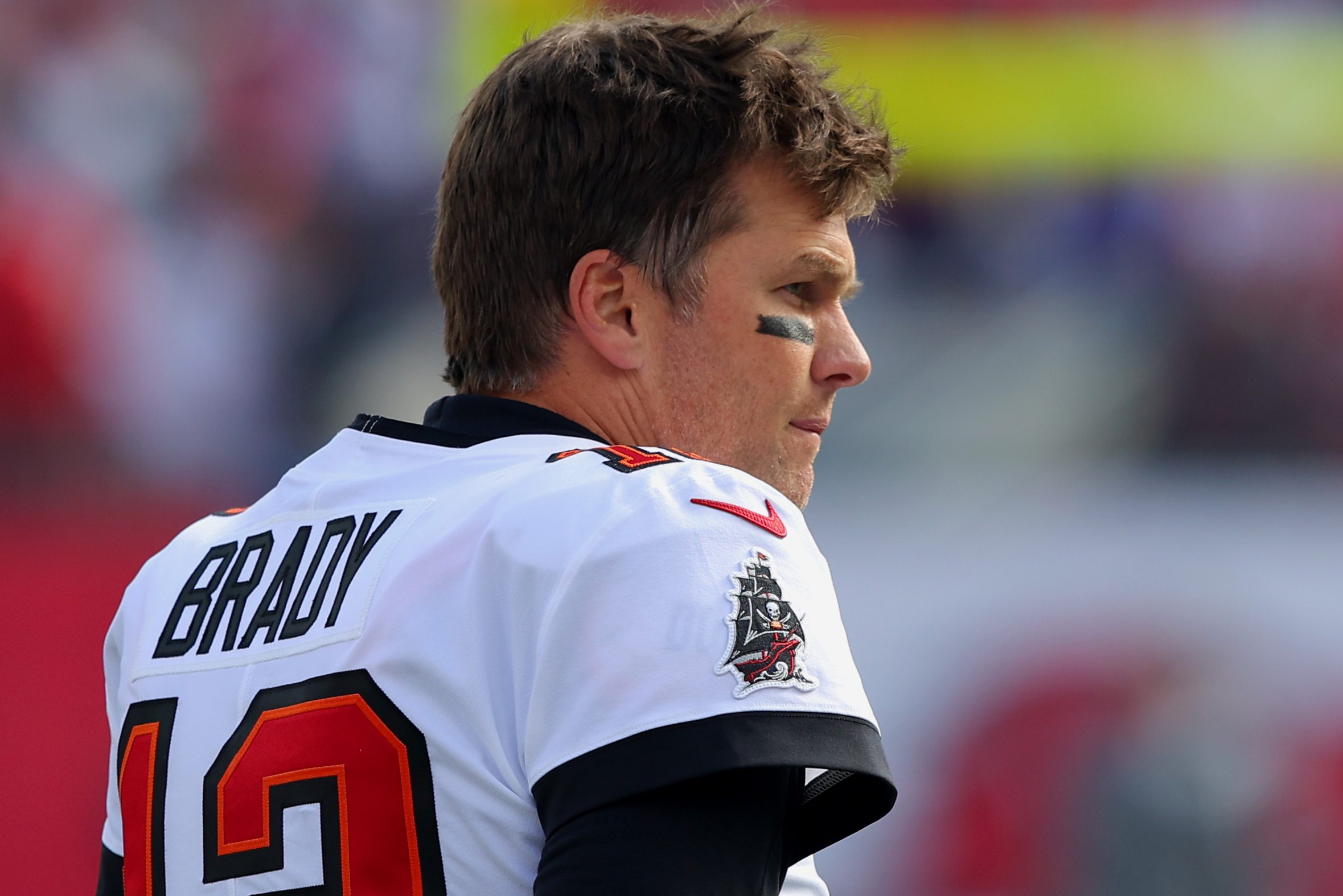 Tom Brady's Retirement Post Plugs TB12, Snubs Patriots, Kraft Family -  InsideHook