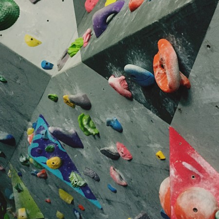 A complete beginner's guide to rock climbing in 2022