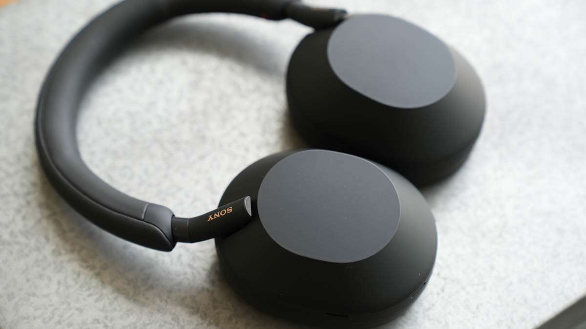 Sony WH-1000XM5 Headphone Review