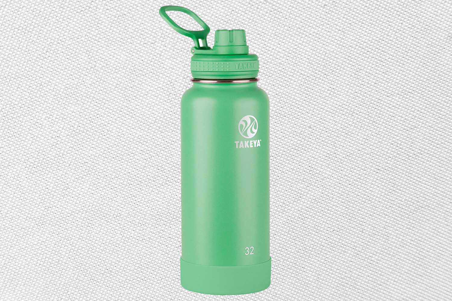 Hydro Flask vs. Stanley: Who Makes the Best Water Bottle? - InsideHook
