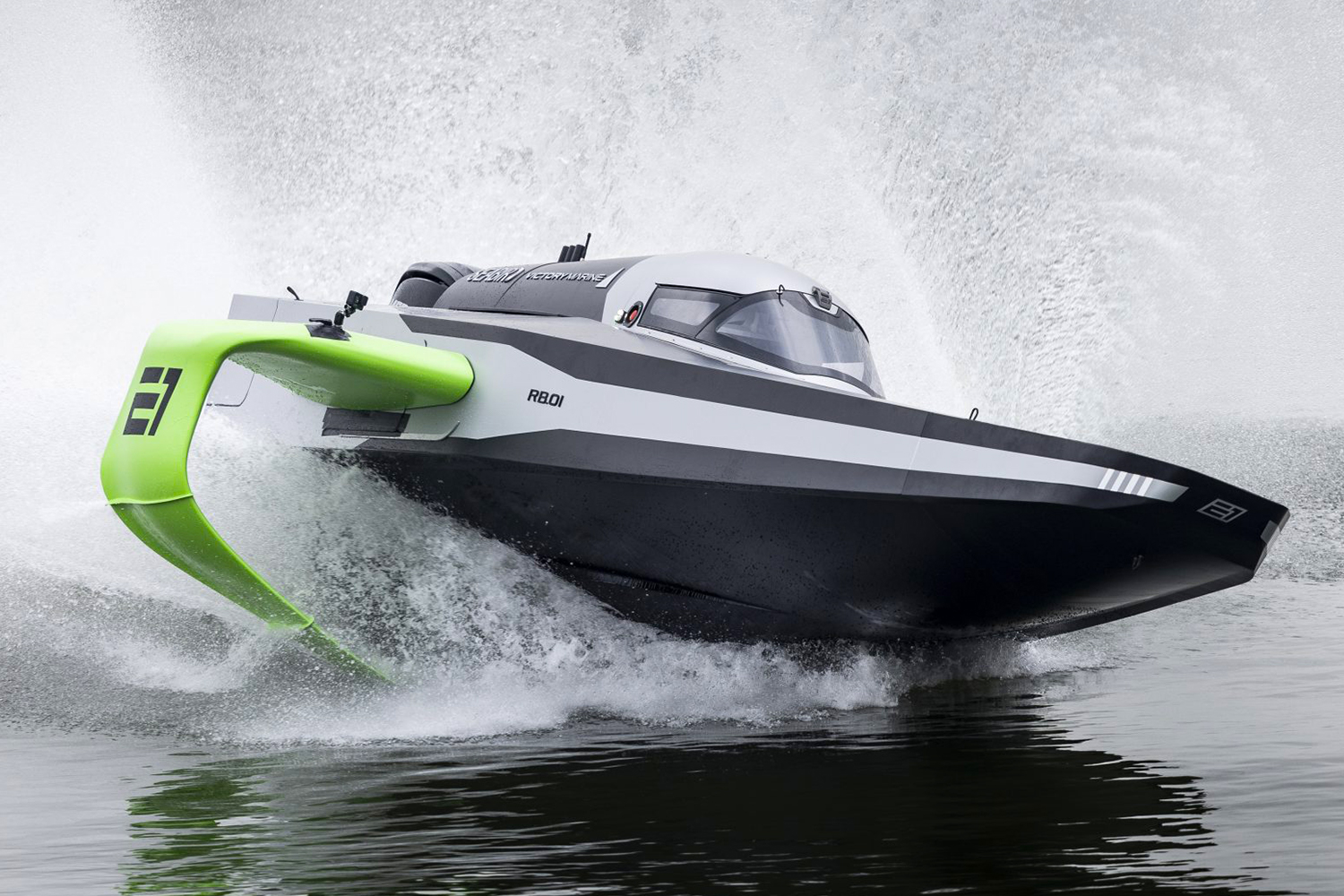 To Get People Excited About Electric Boats, E1 Offers "Punch in the