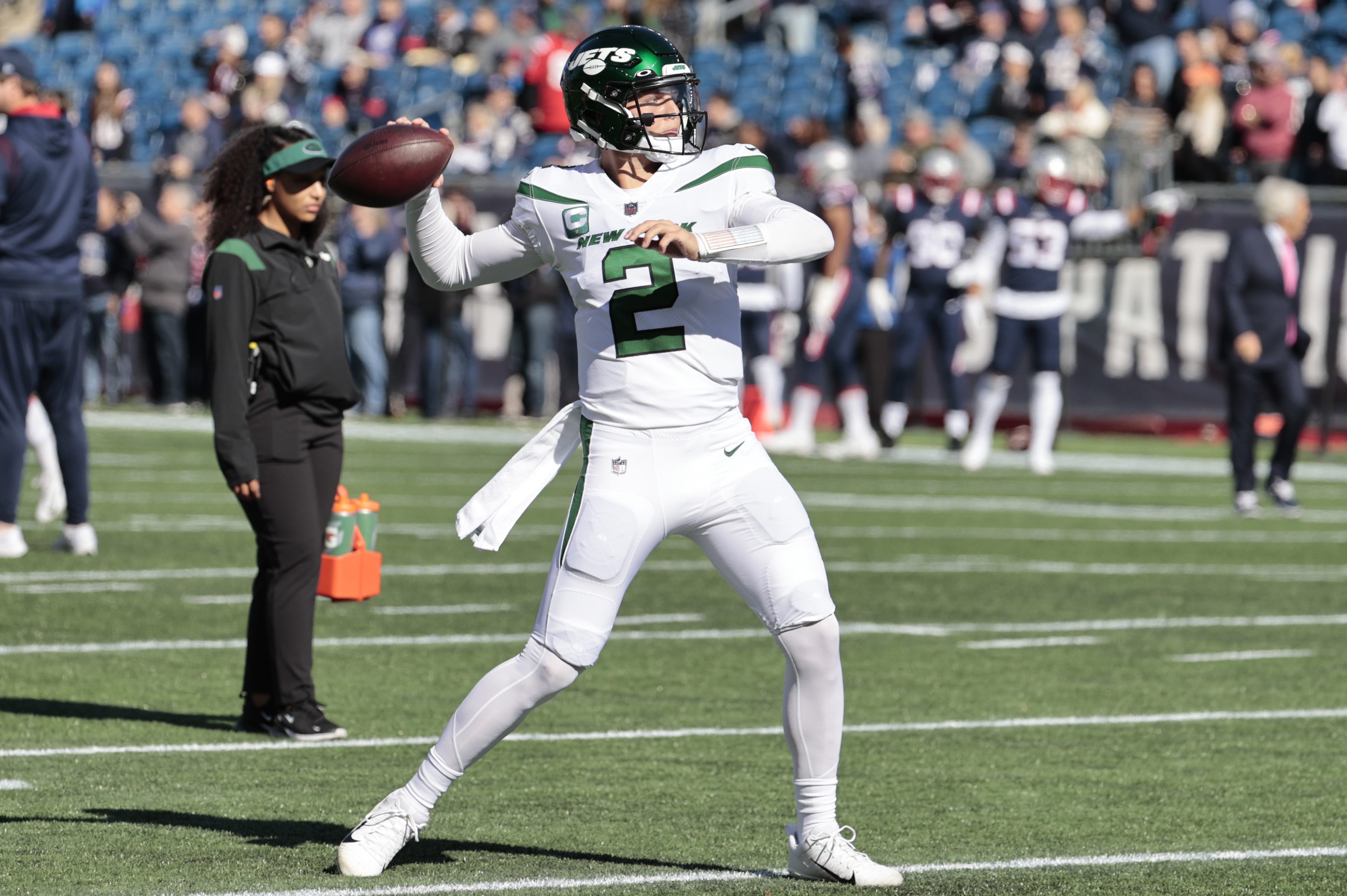 New York Jets Quarterback to Be Benched in Week 12 - InsideHook