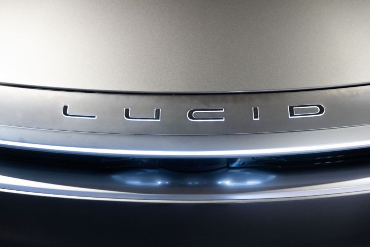 https://www.insidehook.com/wp-content/uploads/2022/11/lucid-motors.jpg?resize=750%2C500