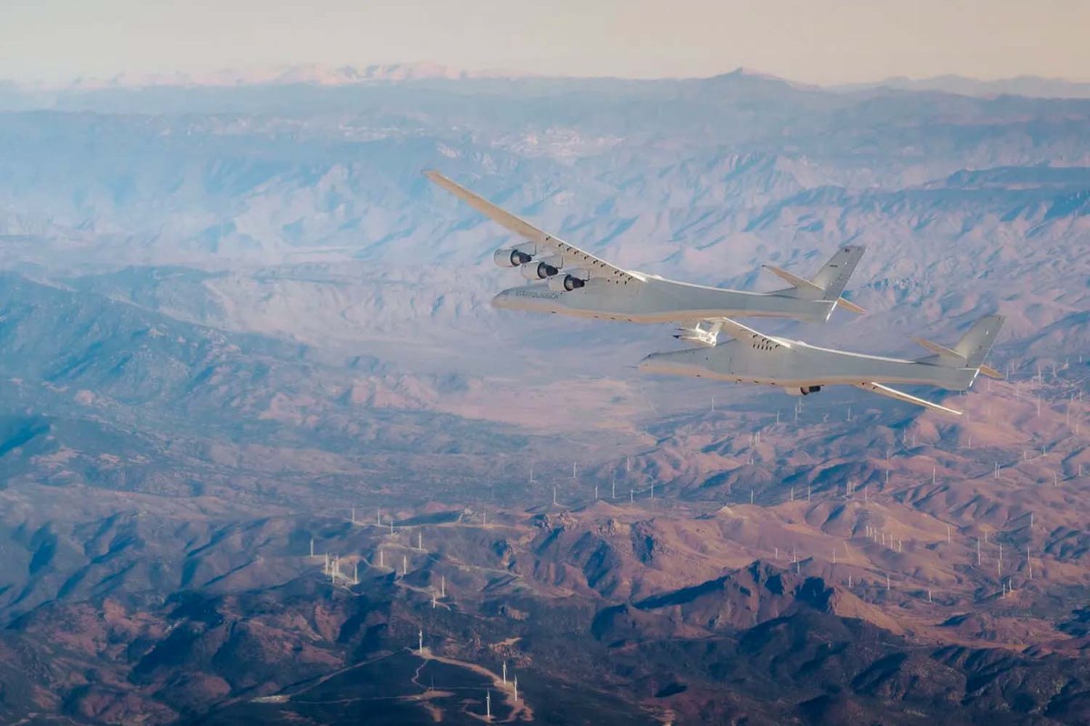 largest-plane-in-the-world-just-completed-its-longest-test-flight