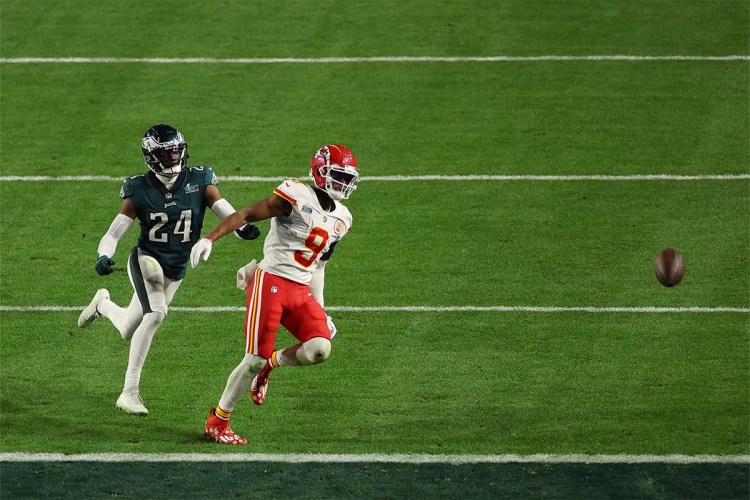 Eagles lost Super Bowl to KC long before controversial penalty call