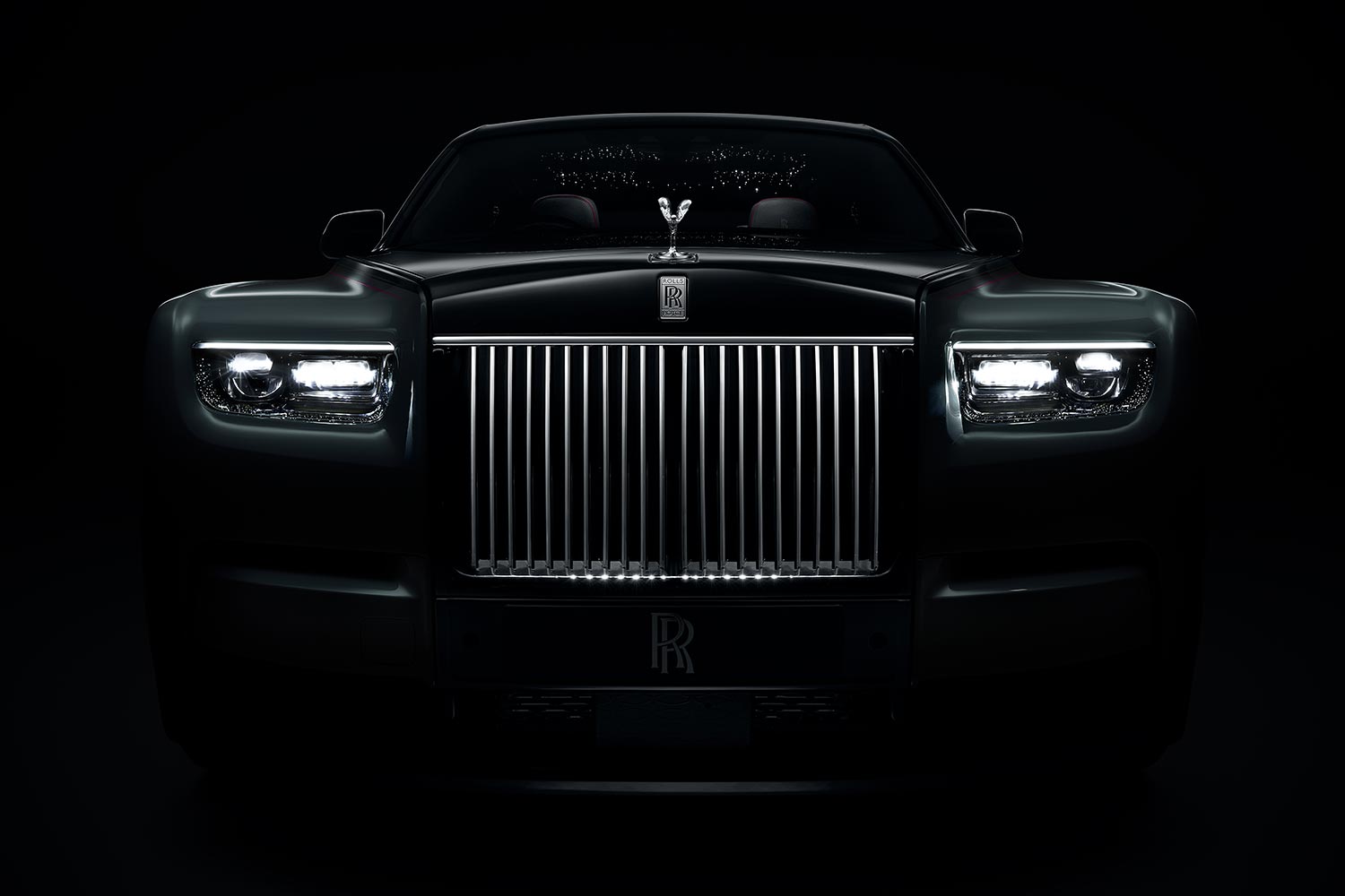 Disruptive perfection The new RollsRoyce Black Badge Ghost  Khaleejesque