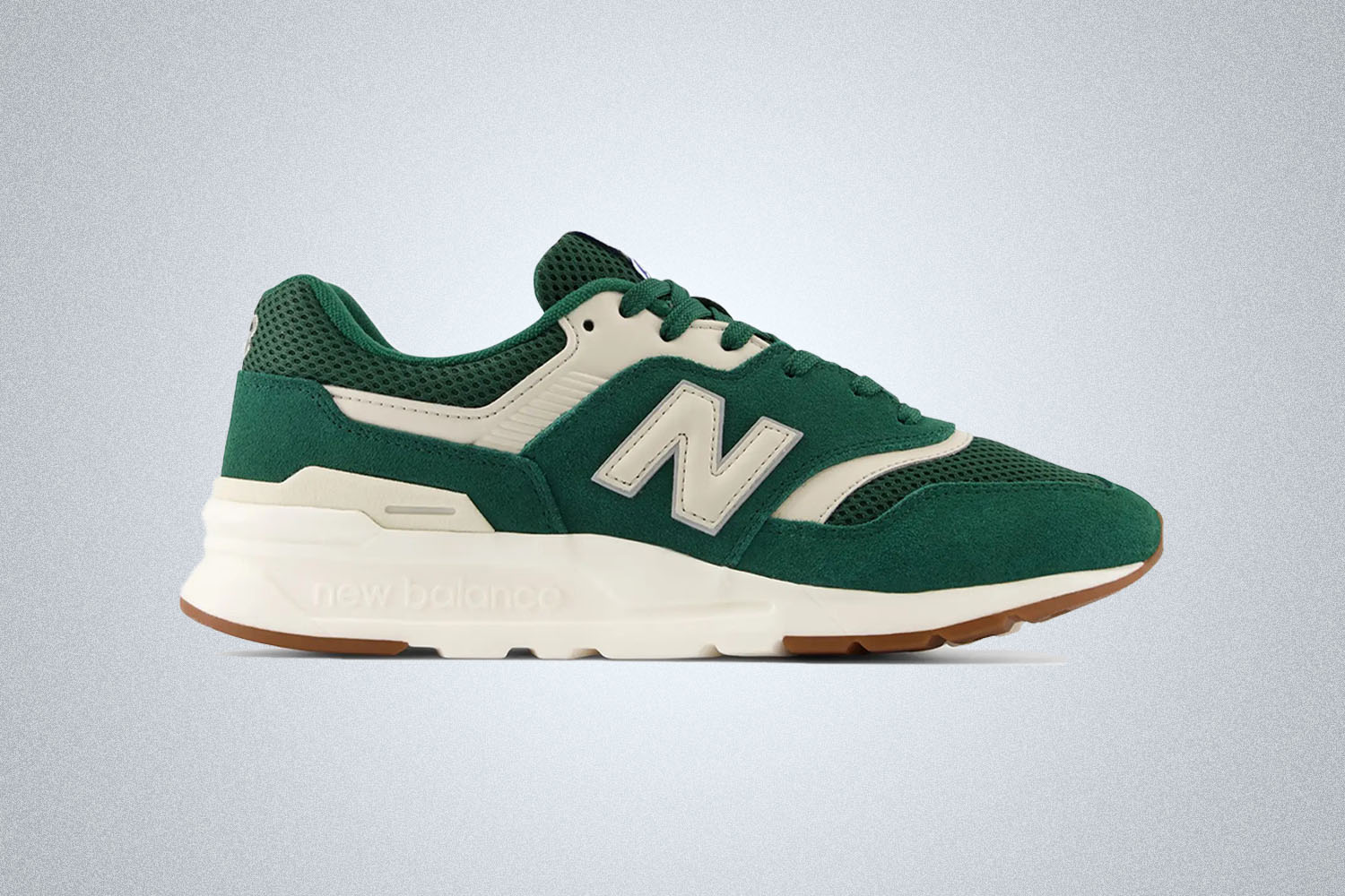 These New Balance Shoes Are Traveler-approved