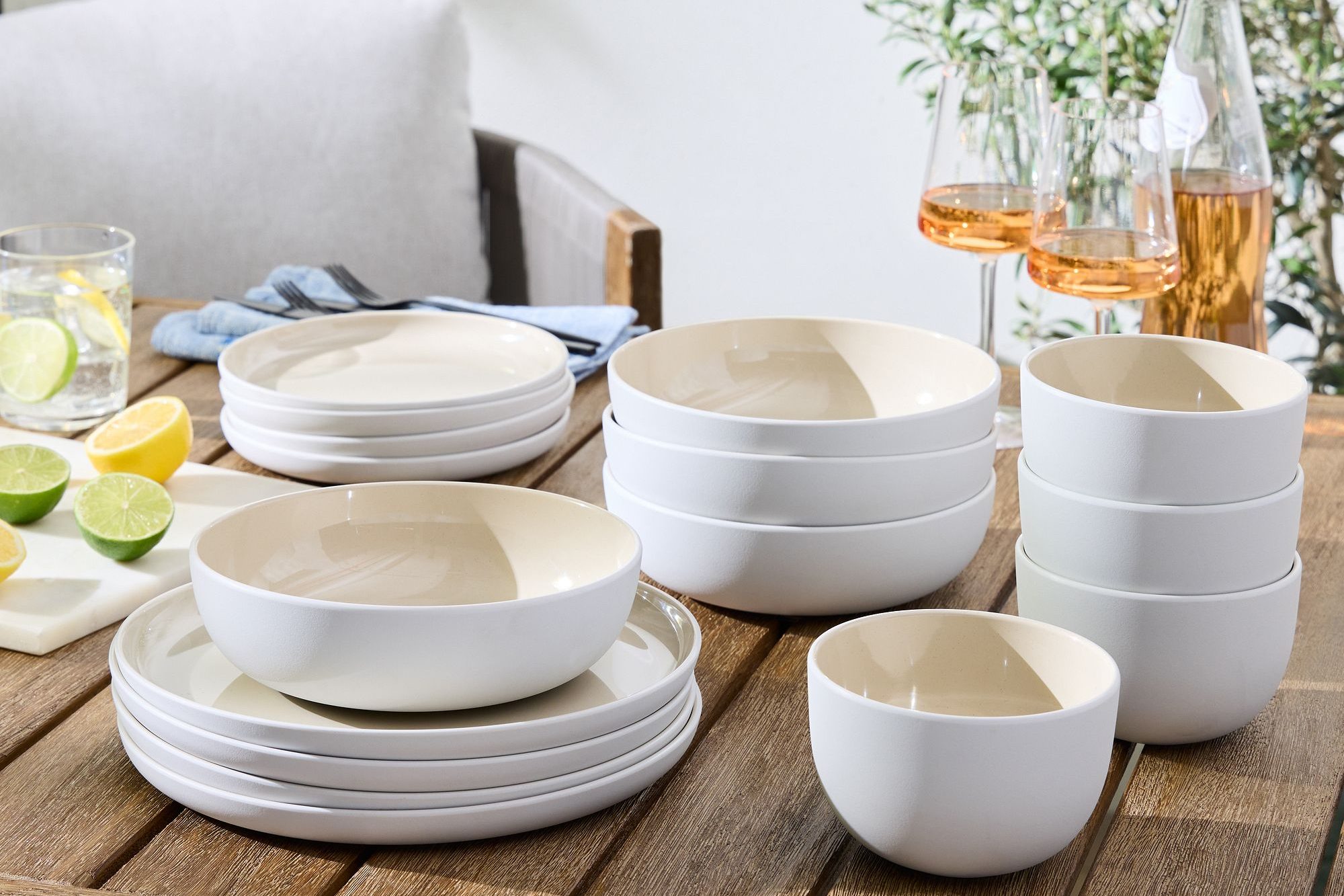 West Elm Kaloh Outdoor Dinnerware 