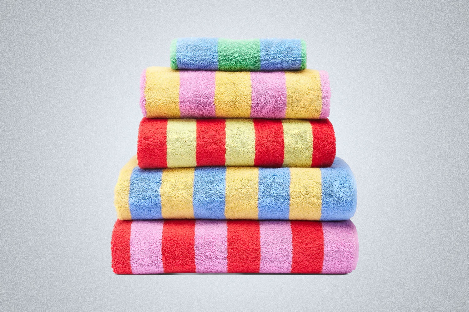 Upgrade Your Bathroom With These Eco-Friendly Bath Towels - InsideHook
