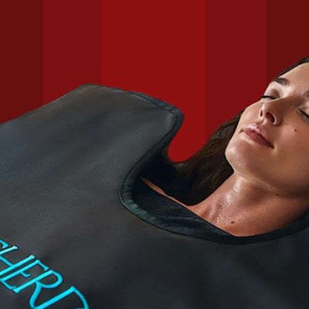 The HigherDose Infrared Sauna Blanket