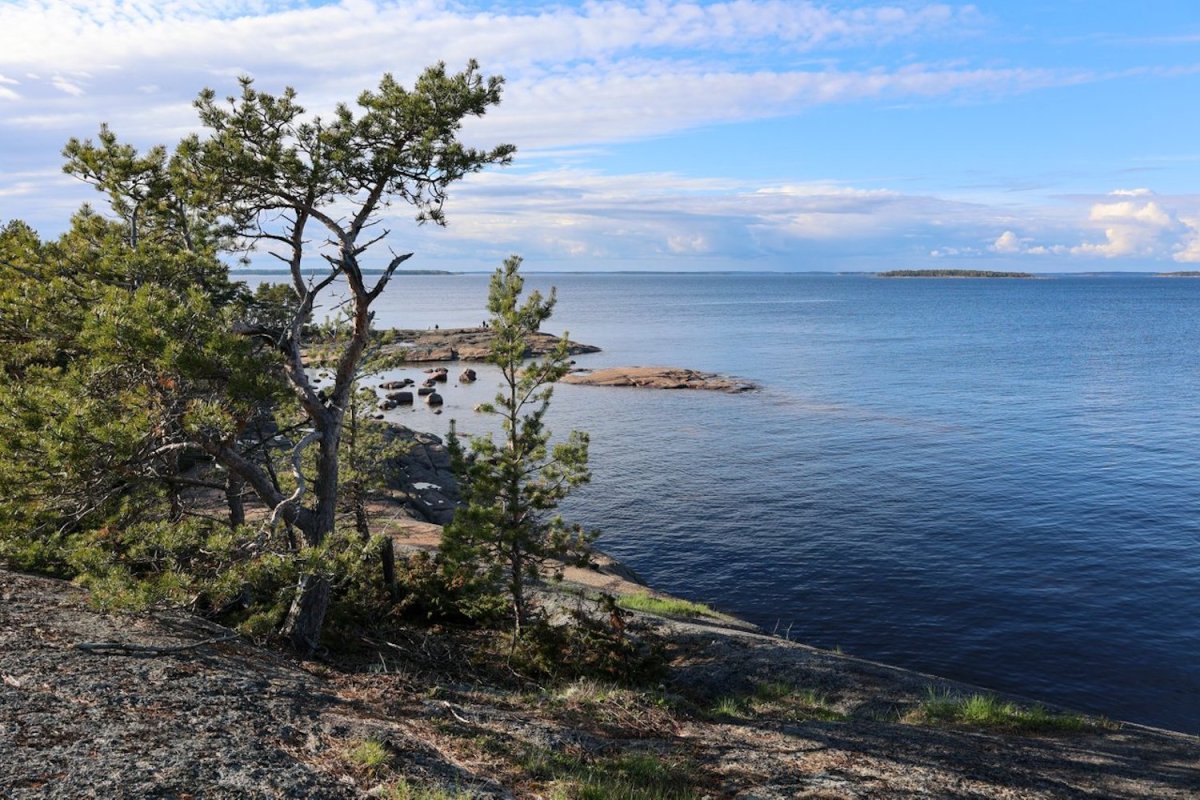 This European Island Is Cultivating a “Phone-Free” Environment - InsideHook