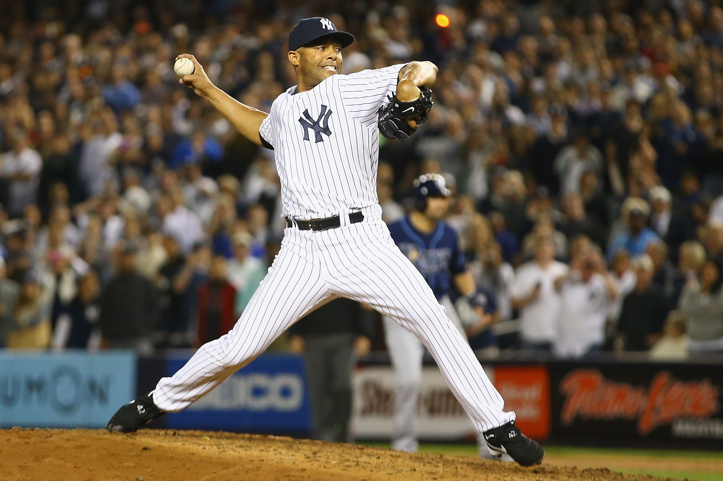 Mariano Rivera III follows in father's pitching footsteps