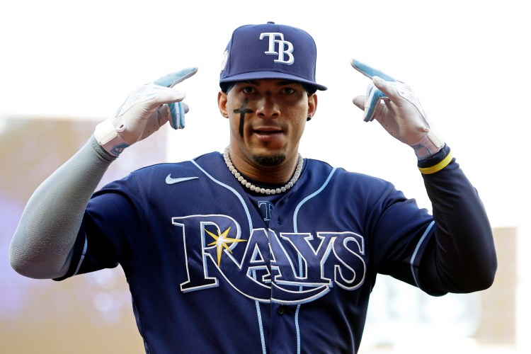 Rays Had Awkward Wander Franco Giveaway For Fans On Sunday - The