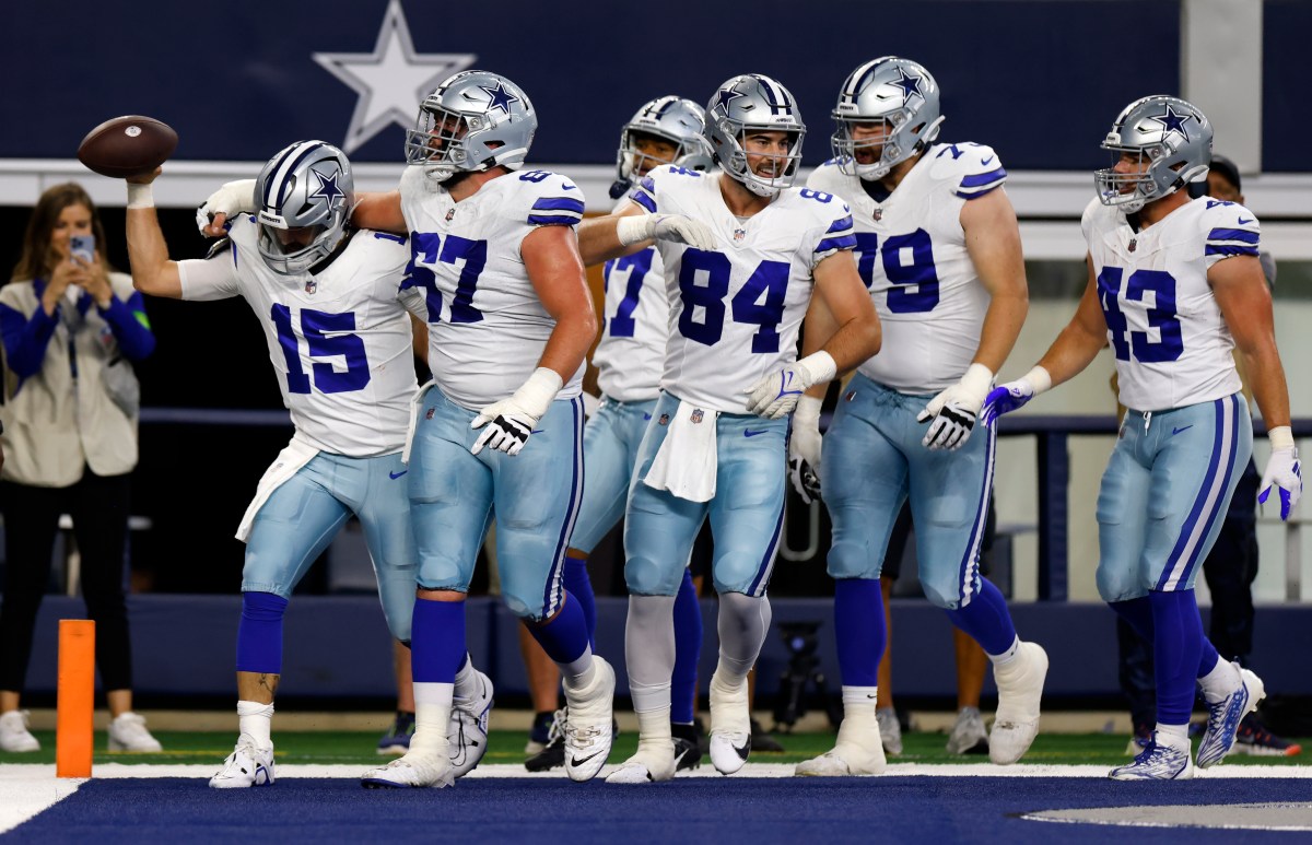 The Cowboys' New Team Theme 'Carpe Omnia' Is a Bad Sign - InsideHook