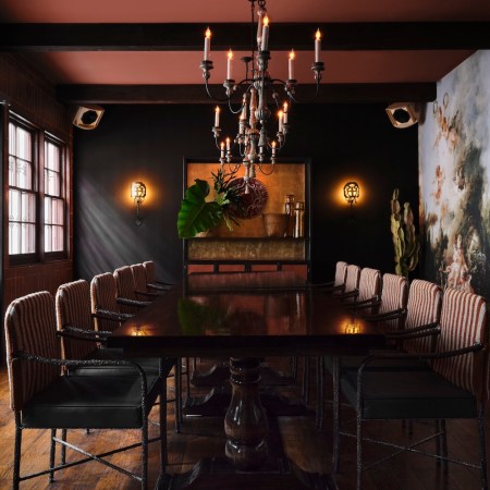 El Carlos Elegante private dining room